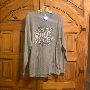 Men’s long sleeve T-shirt